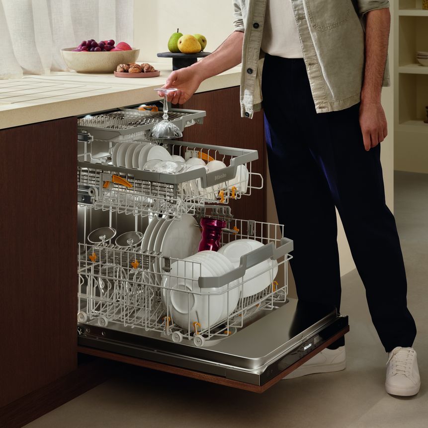Miele Geschirrspüler offen