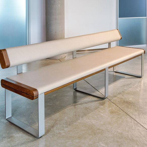 Sitzbank in beige mit Holz von Anrei