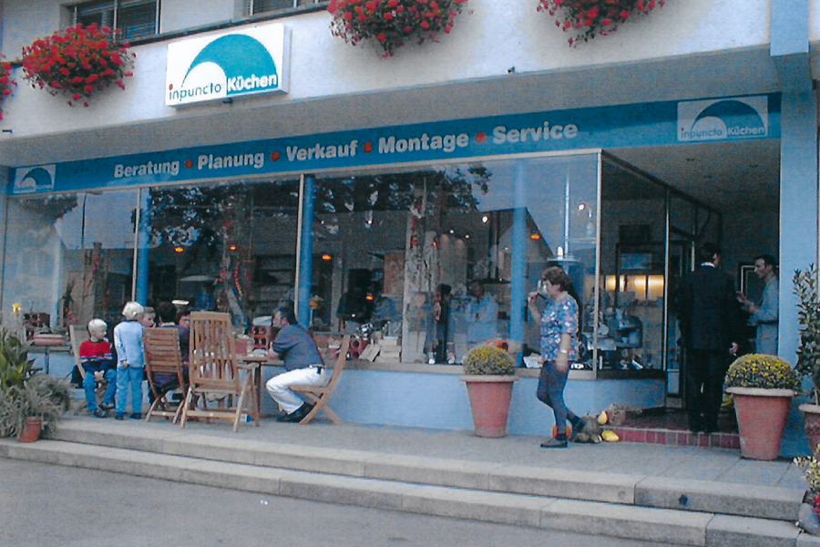 Erstes Ladengeschäft inpuncto Küchen Bohlingen